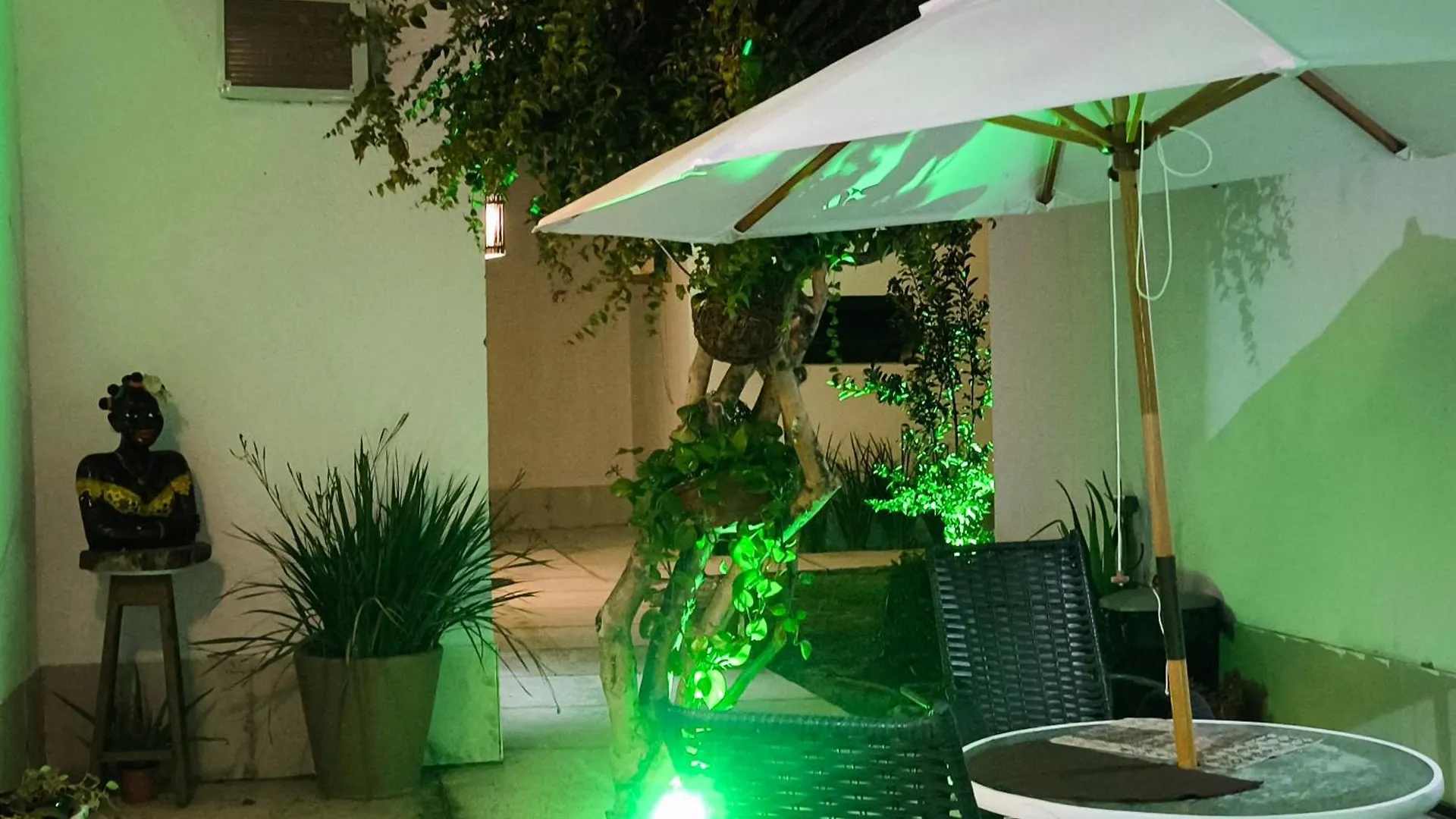 Residencial Girassol Outeiro Hotel Porto Seguro Guest house